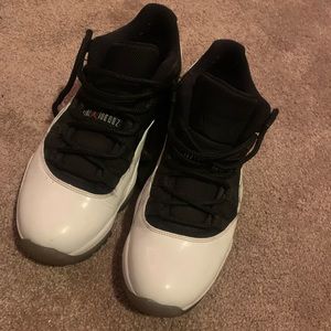 Jordan Retro 11 Reverse Tuxedo size 11. No box